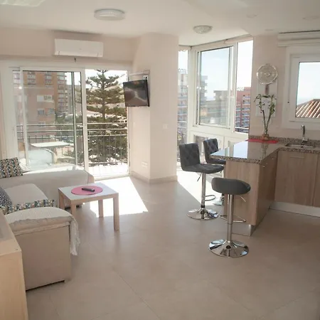 Apartamento Junto Al Mar En Puerto Marina Benalmadena