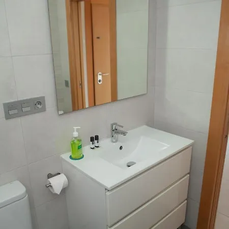 Apartamento Junto Al Mar En Puerto Marina Apartment
